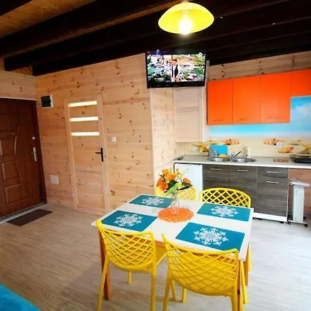 Feriehus With 2 Bedrooms In Rewal